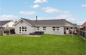 3 Bedroom Cozy Home In Ulfborg
